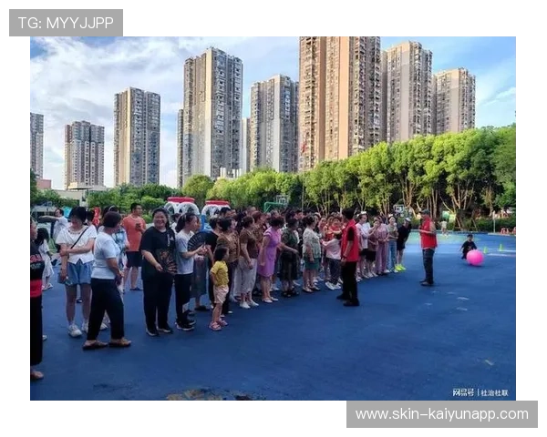 世界保龄球社区联赛在城市开展亲子趣味运动会