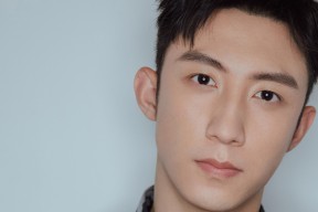 开云体育平台-亚洲杯中国女足迎战 球迷情绪热烈，中国女足亚洲杯季军